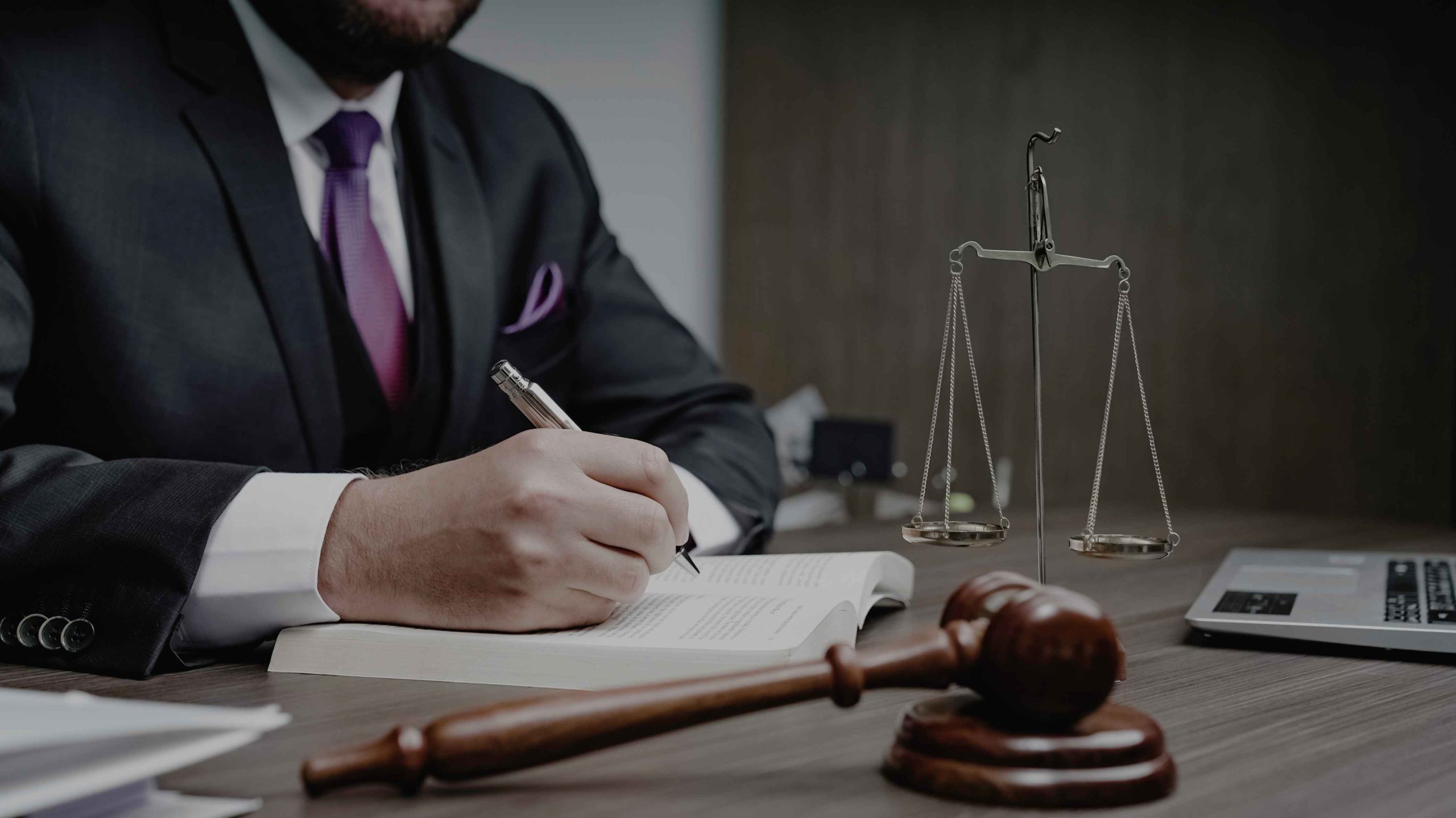 How To Choose The Right Lawyer In Dubai For Your Legal Matters